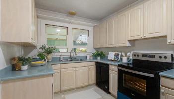 637  Kuaaina Way Coconut Grove, Kailua home - photo 6 of 24