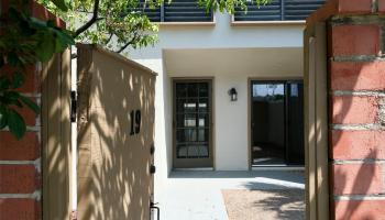 Moorings condo # 19, Honolulu, Hawaii - photo 4 of 24