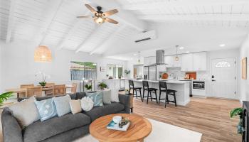 638  Keolu Drive Enchanted Lake, Kailua home - photo 5 of 25