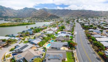 643  Kalanipuu Street Mariners Cove, Hawaii Kai home - photo 4 of 25