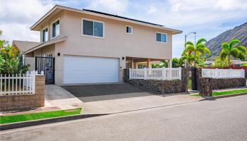 643  Kalanipuu Street Mariners Cove, Hawaii Kai home - photo 5 of 25