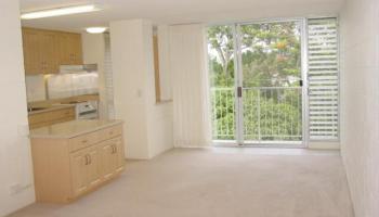 Kunawai Terrace condo # C514, Honolulu, Hawaii - photo 3 of 17 Kunawai Terrace condo # C514, Honolulu, Hawaii - photo 3 of 17