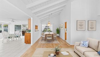 649  Kealahou Street Kalama Valley, Hawaii Kai home - photo 5 of 25