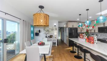 654  Judd Street Alewa Heights, Honolulu home - photo 3 of 25