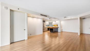Harbor Court condo # 1903, Honolulu, Hawaii - photo 6 of 25