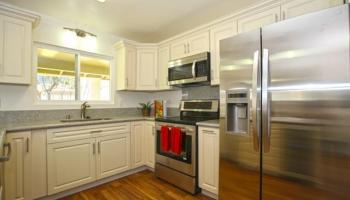 6641 Kalopa St Hahaione-lower, Hawaii Kai home - photo 4 of 23
