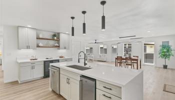 665  Hahaione Street Hahaione-lower, Hawaii Kai home - photo 3 of 25