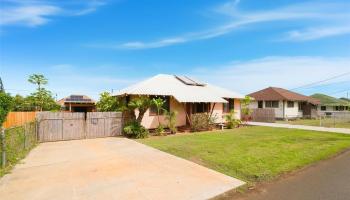 67-195  Kanoulu Street Waialua, North Shore home - photo 2 of 25