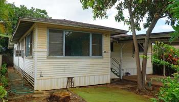 67-411 Kekauwa Street Waialua, North Shore home - photo 1 of 14 67-411 Kekauwa Street Waialua, North Shore home - photo 1 of 14