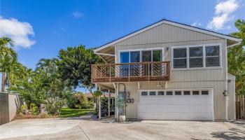 676  Mokapu Road ,  home - photo 1 of 21