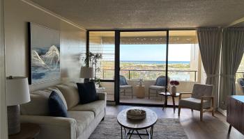 Plaza Hawaii Kai condo # 906, Honolulu, Hawaii - photo 1 of 16