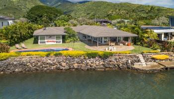 68 Niuiki Cir Niu Beach, Diamond Head home - photo 1 of 24 68 Niuiki Cir Niu Beach, Diamond Head home - photo 1 of 24
