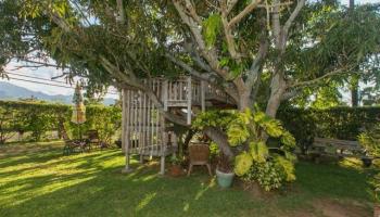 68-205 Waialua Beach Rd Waialua, North Shore home - photo 4 of 25 68-205 Waialua Beach Rd Waialua, North Shore home - photo 4 of 25