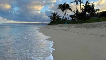 68-235  Au Street Waialua, North Shore home - photo 2 of 23