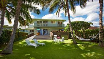 68251 Crozier Loop Mokuleia, North Shore home - photo 2 of 17 68251 Crozier Loop Mokuleia, North Shore home - photo 2 of 17