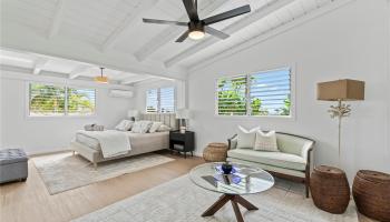 683  Hoomoana Street Pearl City-upper, PearlCity home - photo 3 of 23