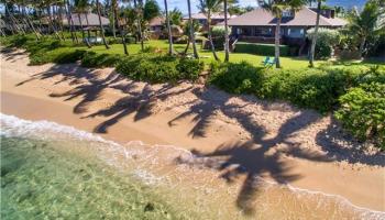 68-415 Crozier Dr Mokuleia, North Shore home - photo 2 of 22 68-415 Crozier Dr Mokuleia, North Shore home - photo 2 of 22