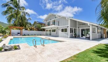 6847 Niumalu Loop Honolulu - Rental - photo 2 of 25 6847 Niumalu Loop Honolulu - Rental - photo 2 of 25