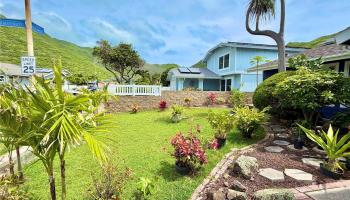 685  Kealahou Street Kalama Valley, Hawaii Kai home - photo 3 of 24