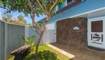 68-555 Crozier Dr Mokuleia, North Shore home - photo 4 of 24 68-555 Crozier Dr Mokuleia, North Shore home - photo 4 of 24
