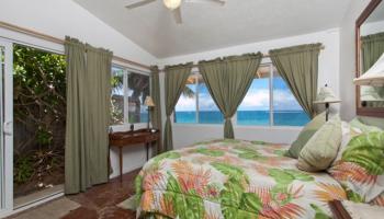68-665 Hoomana Pl Mokuleia, North Shore home - photo 4 of 16 68-665 Hoomana Pl Mokuleia, North Shore home - photo 4 of 16