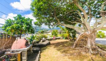 687  Akoakoa St Enchanted Lake, Kailua home - photo 3 of 24