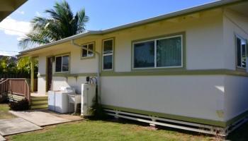 690 Kihapai St Coconut Grove, Kailua home - photo 2 of 17 690 Kihapai St Coconut Grove, Kailua home - photo 2 of 17
