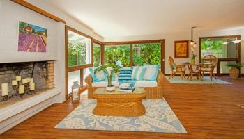 693 Old Mokapu Road Kaimalino, Kailua home - photo 2 of 25 693 Old Mokapu Road Kaimalino, Kailua home - photo 2 of 25