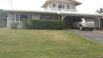 693 Ululani St Olomana, Kailua home - photo 2 of 15 693 Ululani St Olomana, Kailua home - photo 2 of 15