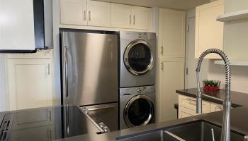 700 Richards St Honolulu - Rental - photo 1 of 16