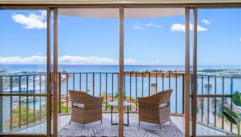 Harbor Square condo # 2101, Honolulu, Hawaii - photo 1 of 25