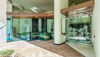 Harbor Square condo # 2101, Honolulu, Hawaii - photo 5 of 25