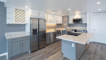 700 Richards St Honolulu - Rental - photo 1 of 21