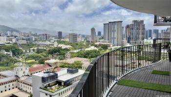 Harbor Square condo # 2205, Honolulu, Hawaii - photo 4 of 18