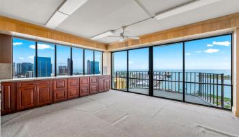 Harbor Square condo # 2309, Honolulu, Hawaii - photo 3 of 14