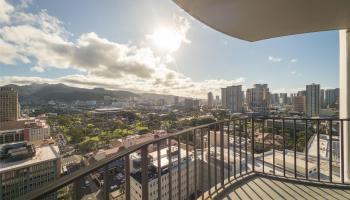 Harbor Square condo # 2406, Honolulu, Hawaii - photo 3 of 19