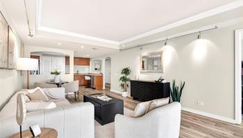 Harbor Square condo # 2510, Honolulu, Hawaii - photo 5 of 25