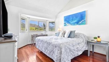 Mawaena Kai 1/2/3 condo # J25, Honolulu, Hawaii - photo 5 of 25