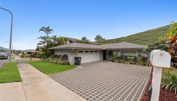 702  Hahaione Street Hahaione-lower, Hawaii Kai home - photo 3 of 25