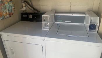 707 Hausten St HONOLULU - Multi-family - photo 3 of 3