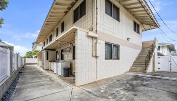 708-E Olokele Ave Honolulu - Multi-family - photo 2 of 15