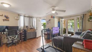 709  Twin View Drive Puunui, Honolulu home - photo 3 of 25