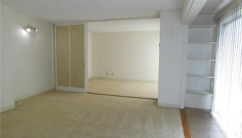 Lunalilo Tower condo # 301, Honolulu, Hawaii - photo 2 of 14