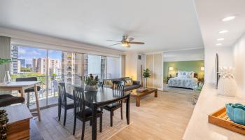 Lunalilo Tower condo # 402, Honolulu, Hawaii - photo 1 of 20