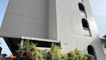 711 Kamuela Ave Honolulu - Rental - photo 4 of 8