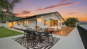 7157  Makaa Street Anchorage, Hawaii Kai home - photo 3 of 25