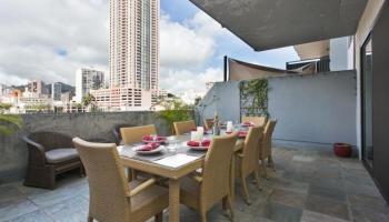 The Vanguard Lofts condo #303, Honolulu, Hawaii - photo 3 of 15 The Vanguard Lofts condo #303, Honolulu, Hawaii - photo 3 of 15