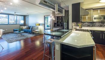 720 Kapiolani Blvd Honolulu - Rental - photo 1 of 25