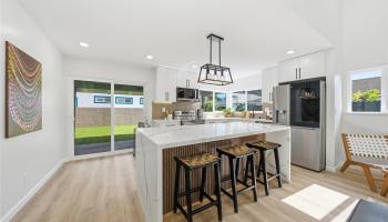 7203  Opaekaa Street Mariners Valley, Hawaii Kai home - photo 5 of 25