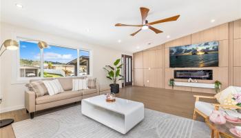 7211  Aipo Place Koko Head Terrace, Hawaii Kai home - photo 2 of 25